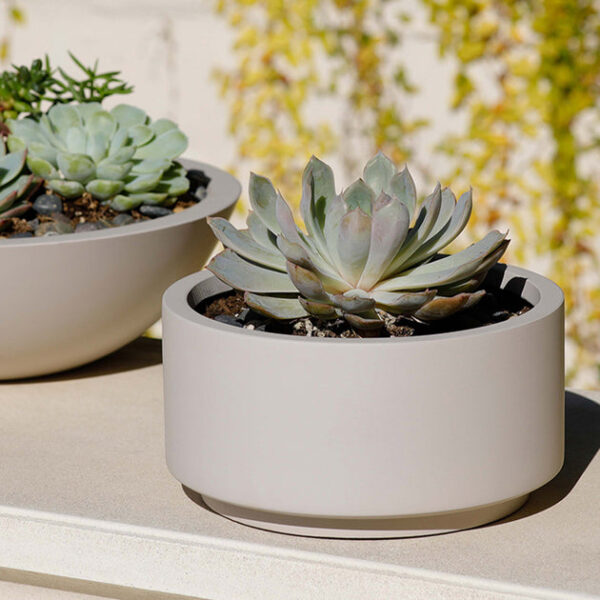 8.75 inch Gray Cream Fiberstone Ceramic Pot - Image 6